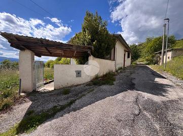 VILLA SINGOLA A BARISCIANO