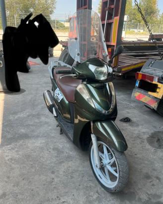 Honda sh 300