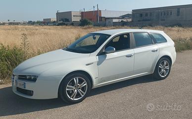 Alfa 159 2.0 JTDM SW 136 CV anno 2012