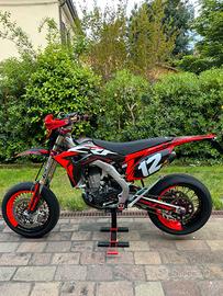Honda CRF 450 motard targato