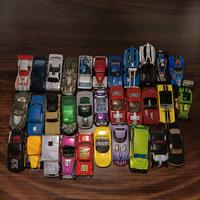 HOT WHEELS
