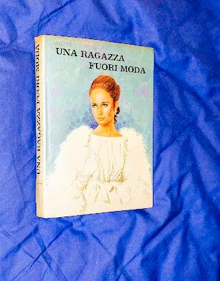 Louise Alcott - Una ragazza fuori moda - AMZ