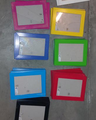 50 cornici colorate IKEA 