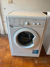 Lavatrice indesit 7kg