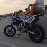 Husqvarna SM 125 2t Motard