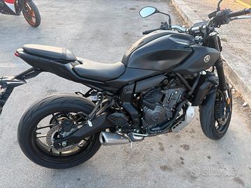 moto mt 07