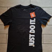 Maglia nera Nike