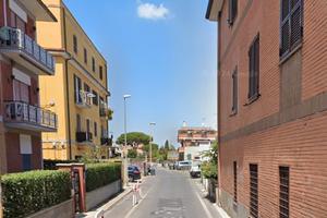 Ciampino accogliente trilocale ammobiliato