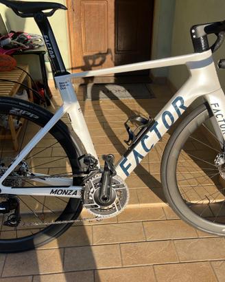 FACTOR MONZA