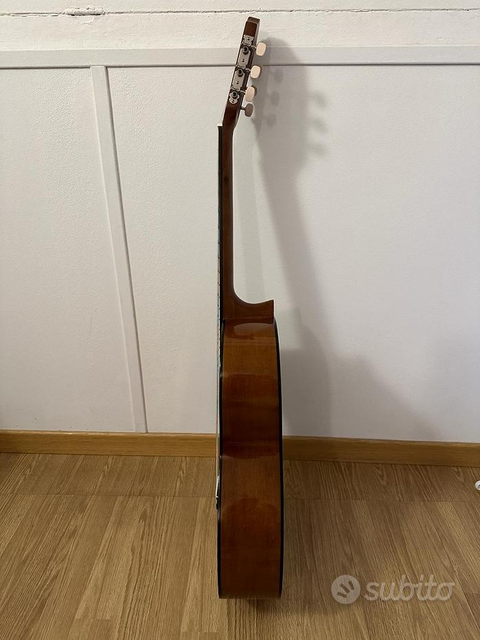 Chitarra Classica Yamaha C70 - Tuttomusica Strumenti Musicali - Palermo