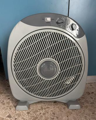 Ventilatore con Timer e Varie Velocità