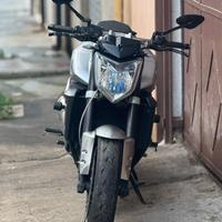 Fz1 1000