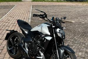 MOTO PERFETTA PER PATENTE A2!!