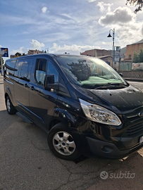 Ford tourneo castom