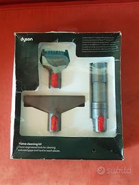 Dyson v12 slim giugno 2026 Batteria a scatto 2