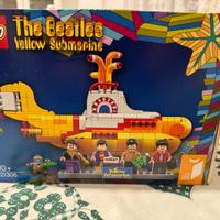 Lego 21306 yellow submarine