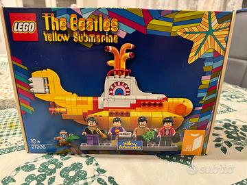 Lego 21306 yellow submarine