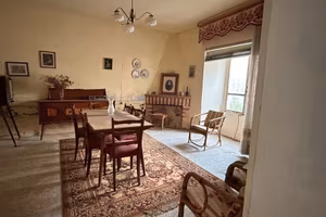 Casa indipendente a Laconi