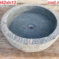 Lavabo lavandino ricavato dal disco macino antico