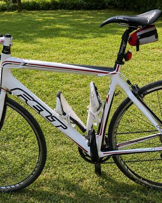 Felt F75 bianca + 3 sellini e grasso Campagnolo