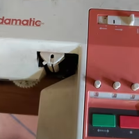 MACCHINA E RIMAGLIATRICE  PER MAGLIERIA