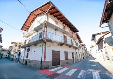 CASA SEMINDIPENDENTE A SALASSA