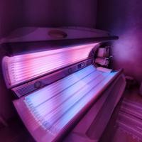 Due lampade da estetista