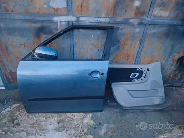 Sportello anteriore sx guida x skoda fabia 2011