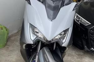 Yamaha T-Max 560 2021