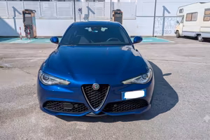Alfa Romeo Giulia 2.2 Turbo Diesel 160cv AT8 