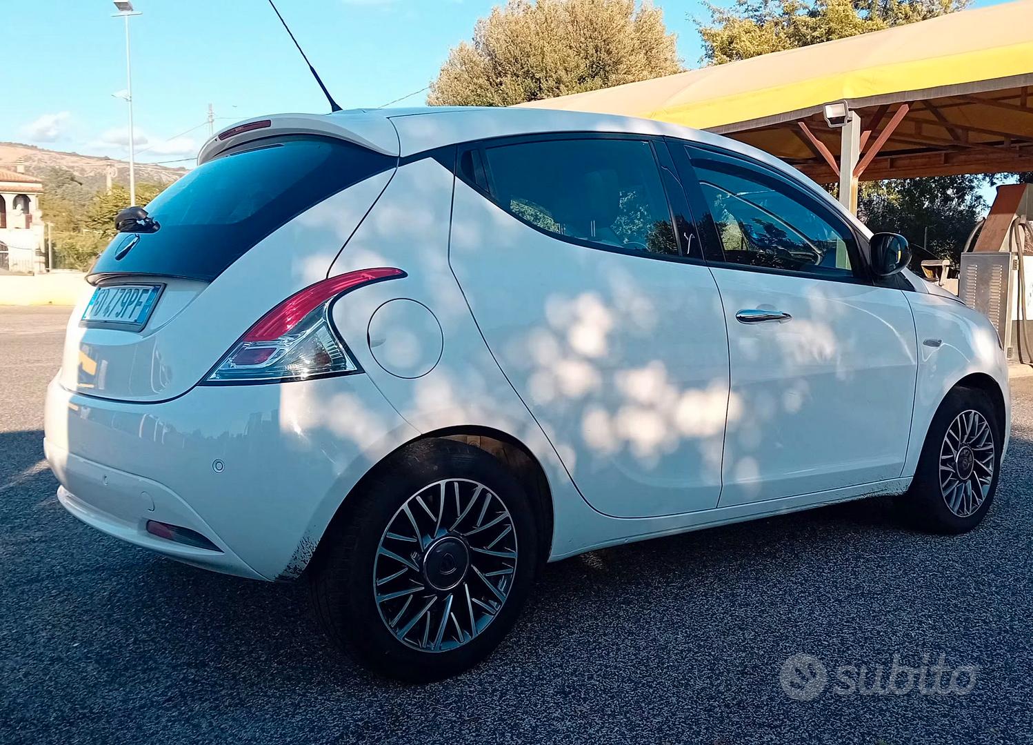 Lancia Ypsilon 2016 photo 4