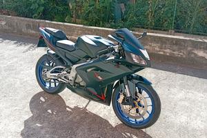 Aprilia rs 125 2011