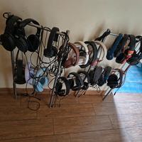 Lotto di cuffie over-ear