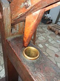 Tappatrice "Inturáciadora" in Olmo