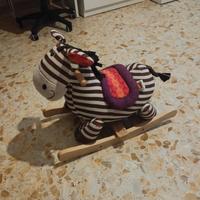 cavallo a dondolo bambini
