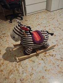 cavallo a dondolo bambini