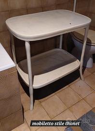 Tavolino stile Thonet in legno