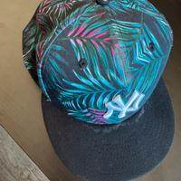 “Snapback” berretti visiera piatta vari
