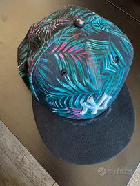 “Snapback” berretti visiera piatta vari
