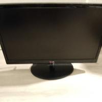 televisione/schermo lg 23 pollici