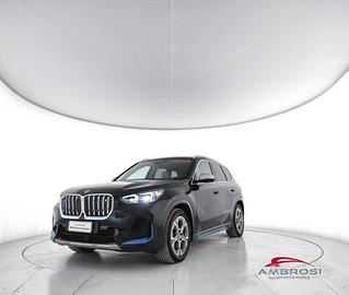 BMW iX1 xDrive30 xLine Comfort Travel package
