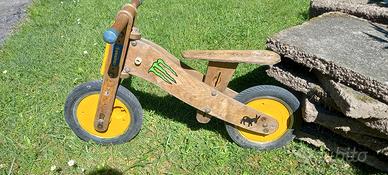 bici in legno senza pedali