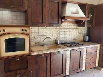 Cucina completa stile rustico (3,40 x 2,05 m)