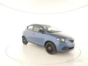 Lancia Ypsilon 1.0 FireFly 5 porte S&S Hybryd...