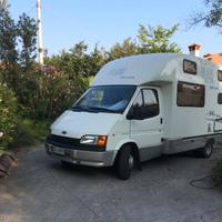 Semi-integrale monoscocca  Nord Camper unico .