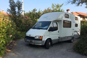 Semi-integrale monoscocca  Nord Camper unico .