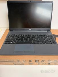 Notebook HP 15 i5 / RAM 12 GB / SSD 512 GB