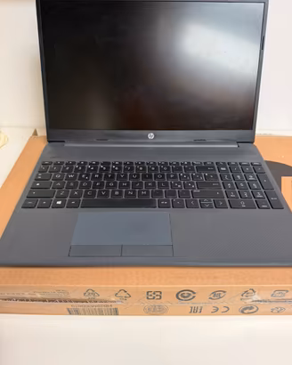 Notebook HP 15 i5 / RAM 12 GB / SSD 512 GB