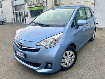 Toyota Verso-S 1.4D 2012 96.000km cambio automatic