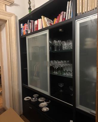 Libreria nera moderna